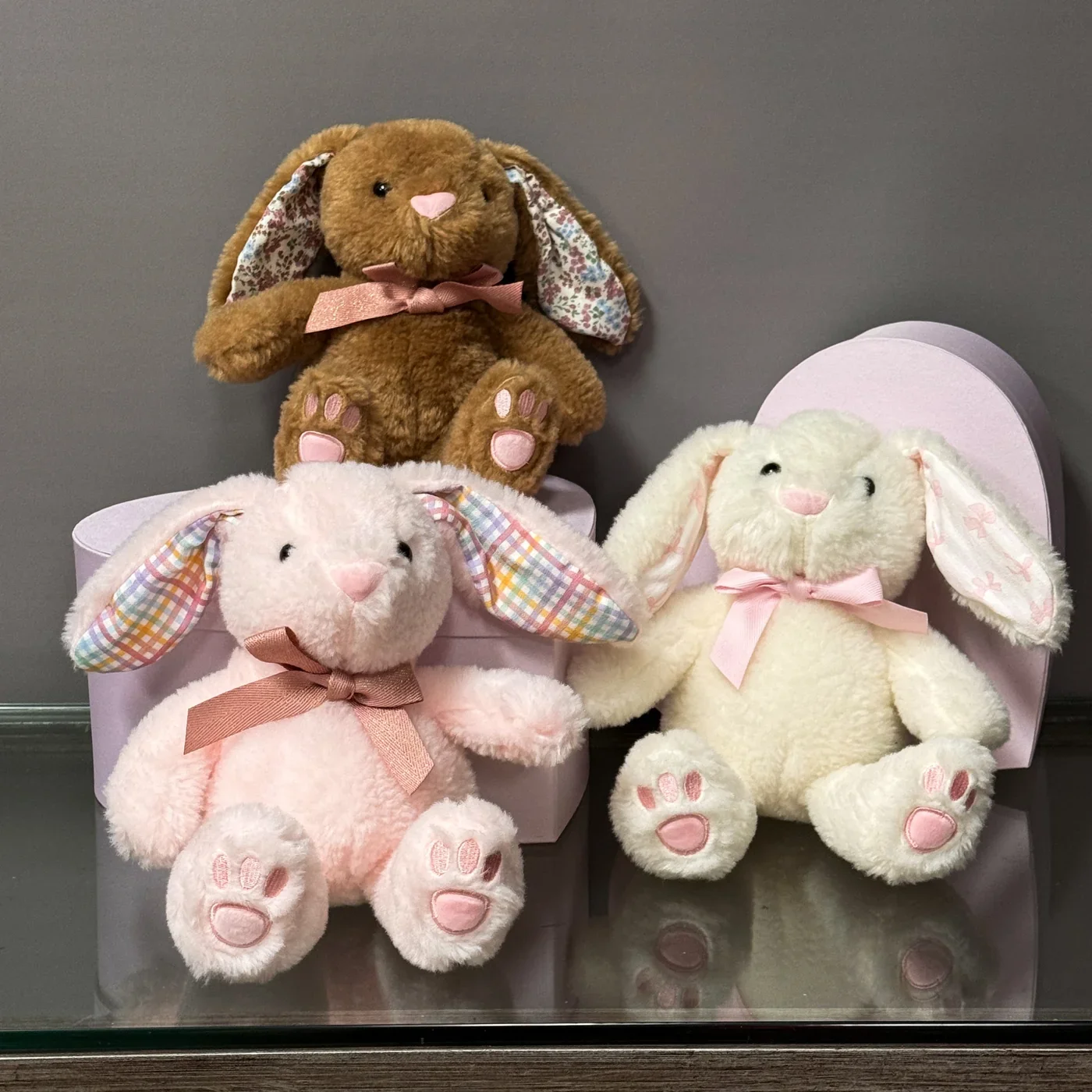 3 Renkli Peluş Tavşanlar